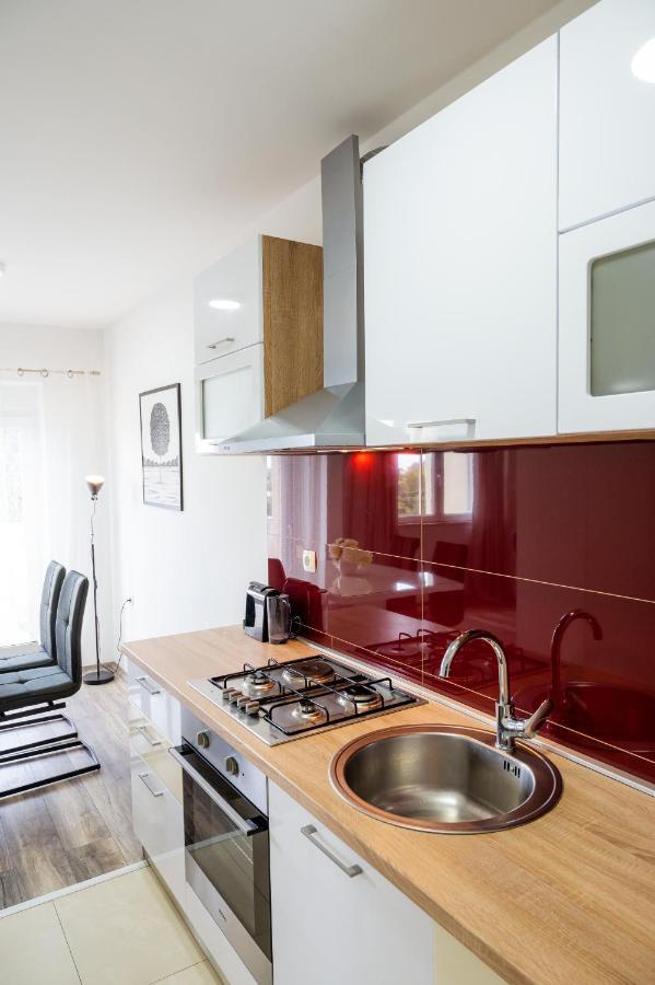 Apartment Tina بلوتشي المظهر الخارجي الصورة
