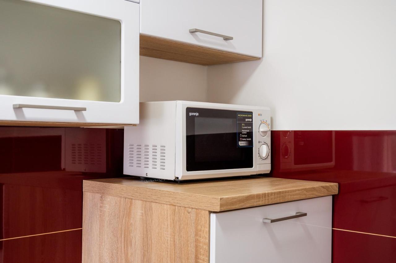 Apartment Tina بلوتشي المظهر الخارجي الصورة