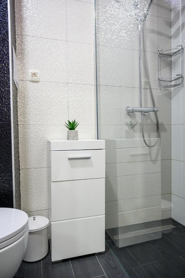 Apartment Tina بلوتشي المظهر الخارجي الصورة