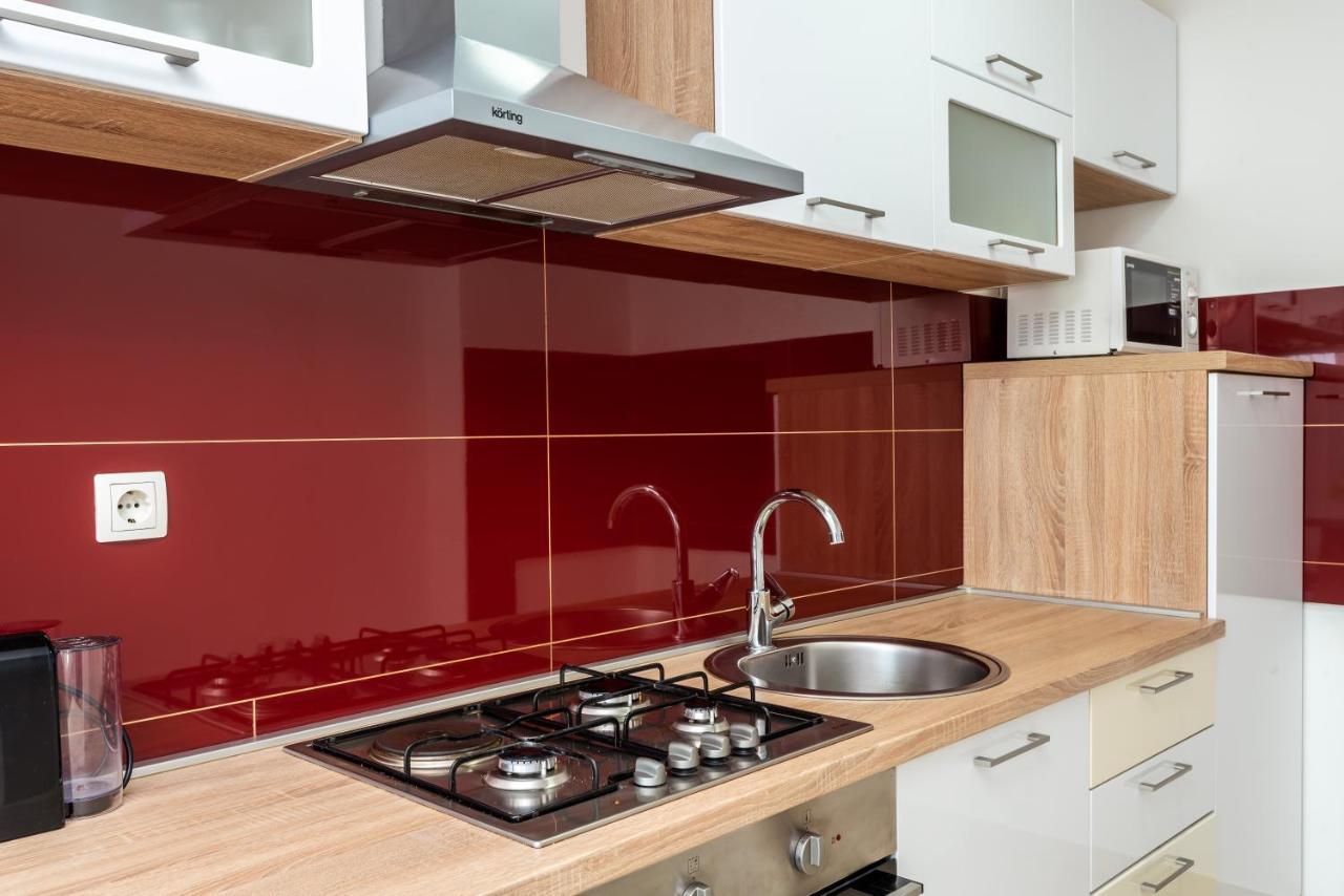 Apartment Tina بلوتشي المظهر الخارجي الصورة